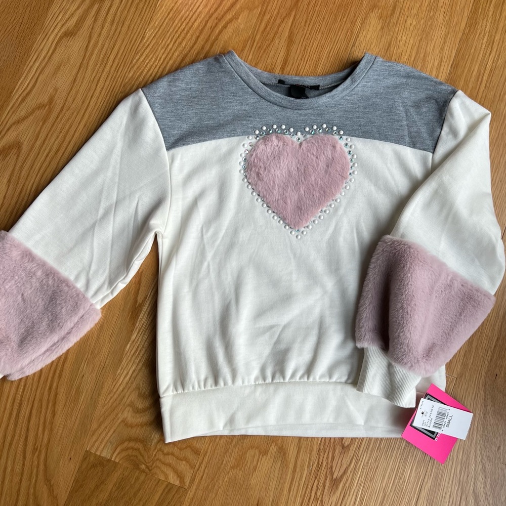 Amy Byer Sweatshirt. NWT!